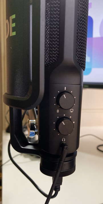 Side view of NTUSB microphone showing volume and mix controls
