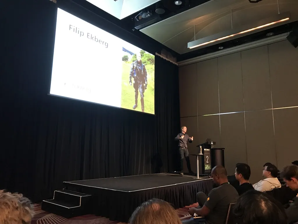 20170816_062053378_iOS