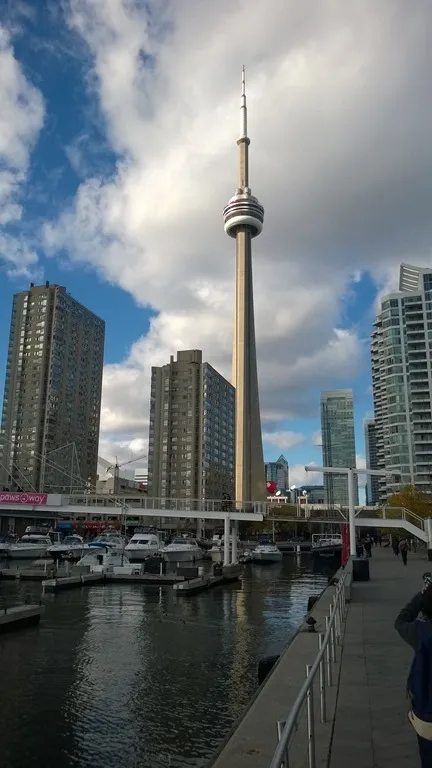 Toronto skyline, including CN Tower