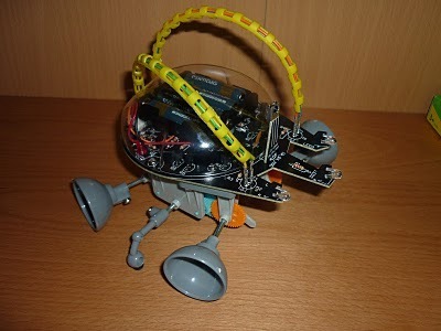 Electronic robot