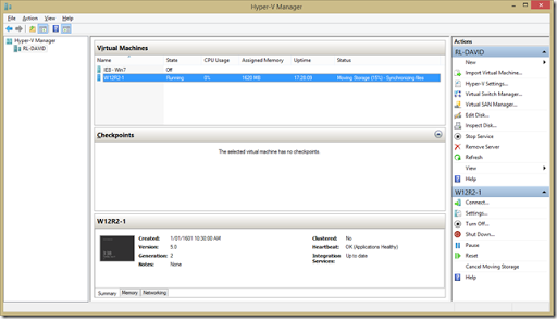 Hyper-V Manager with VM showing Moving Storage status